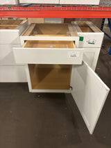Westfield Feather White Shaker Stock Assembled Base Kitchen Cabinet (24 in. W x 23.75 in. D x 35 in. H)