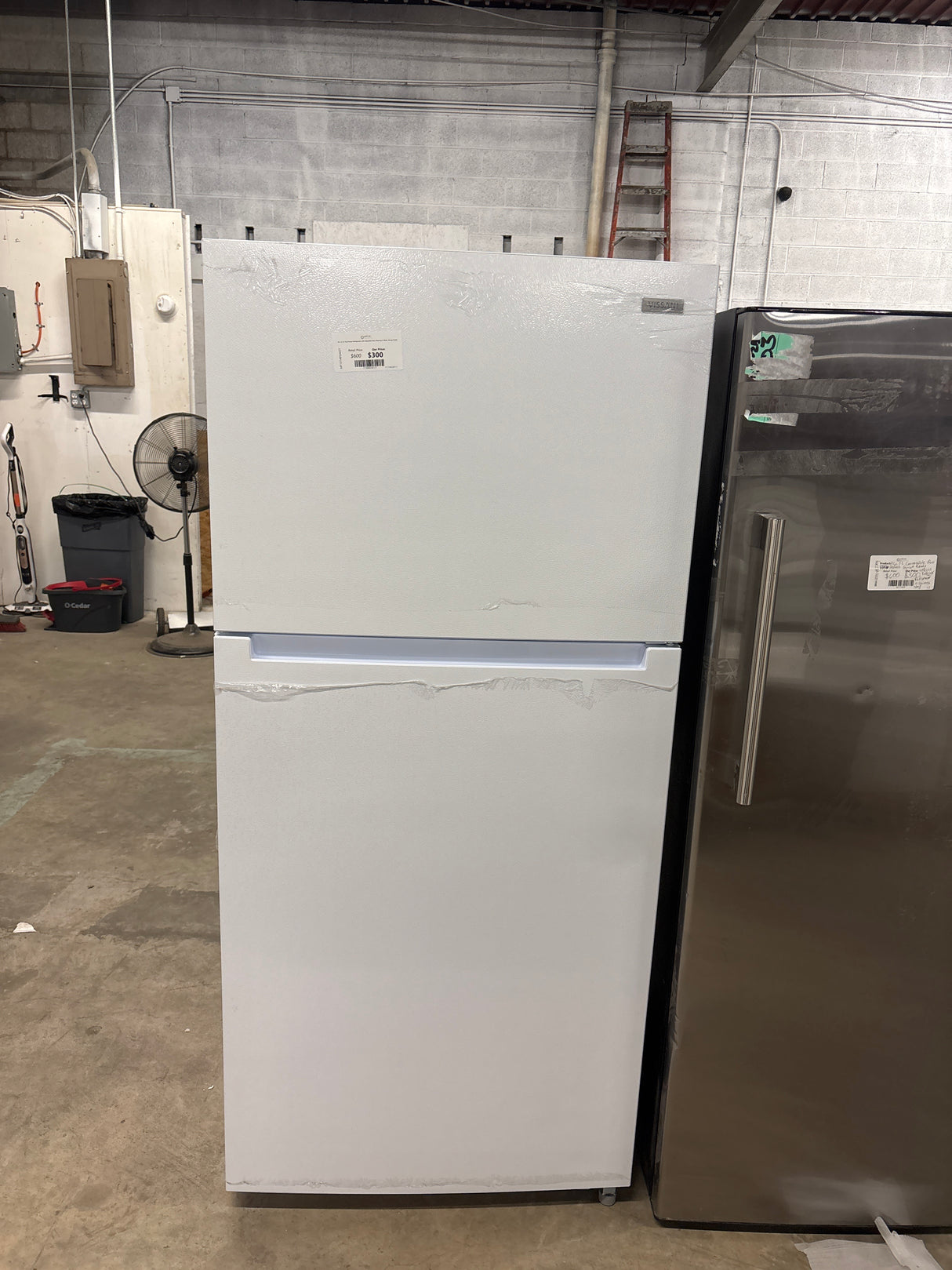 18.1 cu. ft. Top Freezer Refrigerator with Adjustable Glass Shelving in White, Garage Ready