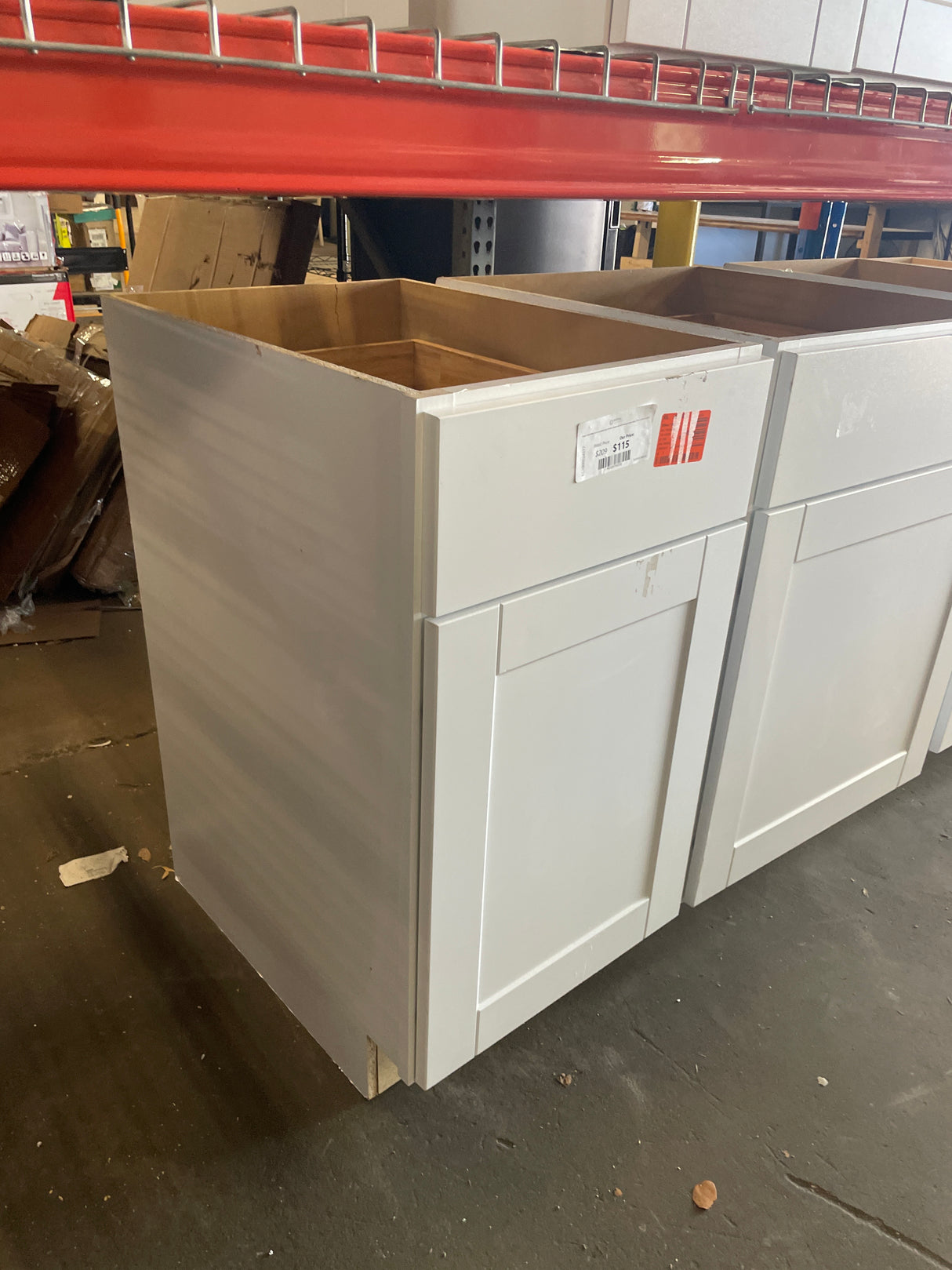 Shaker Satin White Stock Assembled Base Kitchen Cabinet with Ball-Bearing Drawer Glides (18 in. x 34.5 in. x 24 in.)