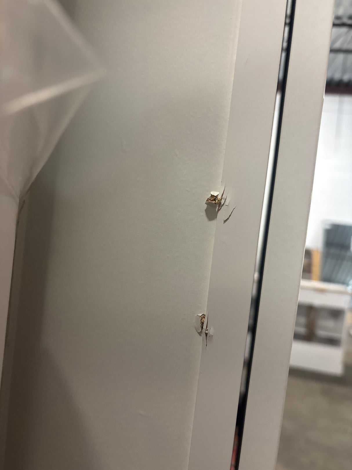 Westfield Dusk White Shaker Stock Assembled Wall Kitchen Cabinet (15 in. W x 12 in. D x 36 in. H)