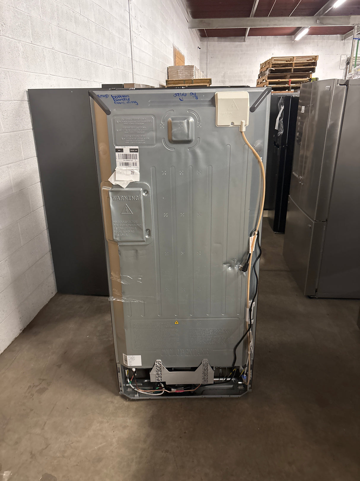 31.5 in. 18 cu. ft. Counter Depth French Door Refrigerator in Fingerprint-Resistant Stainless Look