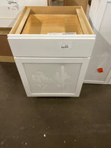 Courtland Shaker Assembled 24 in. x 34.5 in. x 24 in. Stock Base Kitchen Cabinet in Polar White Finish