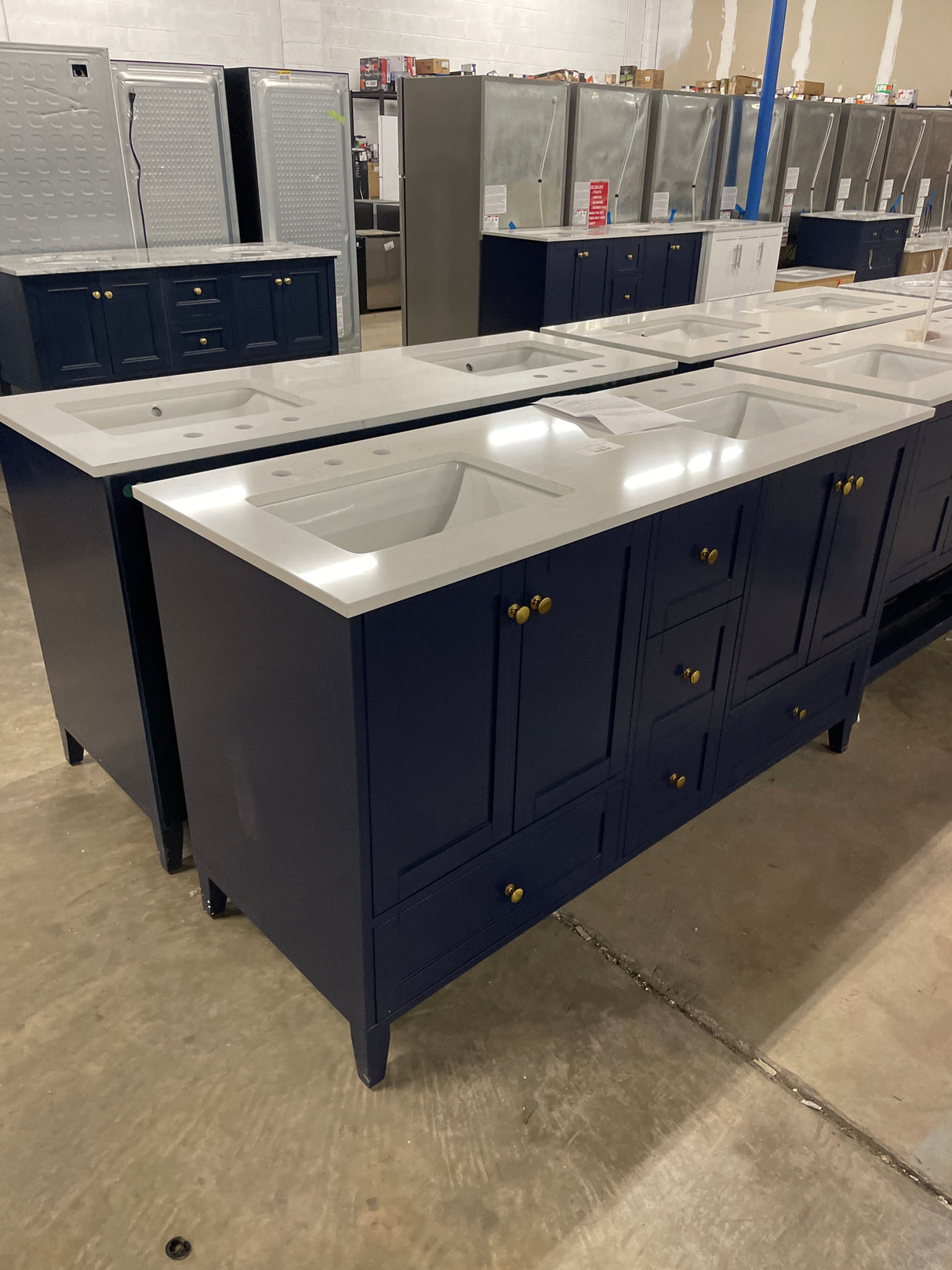 Liberty & Luxe Vanity 60"x22"x34" in Blue