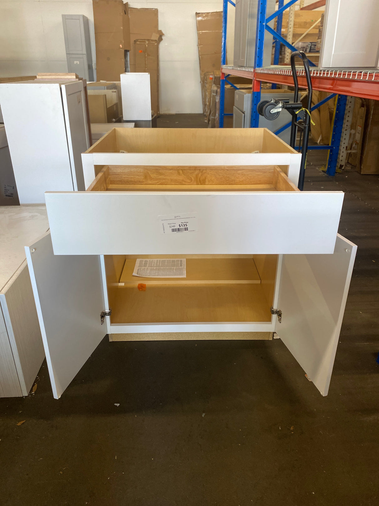 Shaker Satin White Stock Assembled Base Kitchen Cabinet with Ball-Bearing Drawer Glides (30 in. x 34.5 in. x 24 in.)