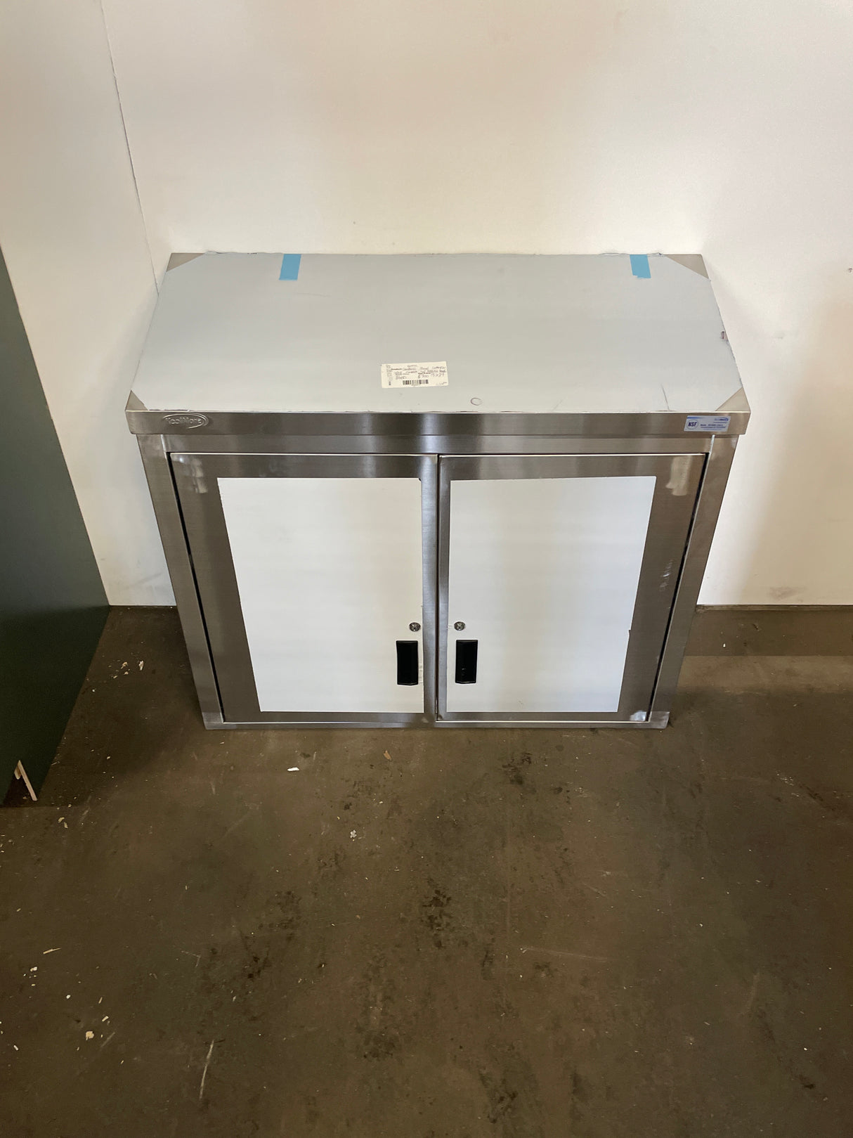Stainless Steel Commercial Wall Cabinet with Hinged Doors 15 x 24