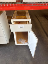 Westfield Feather White Shaker Stock Assembled Base Kitchen Cabinet (15 in. W x 23.75 in. D x 35 in. H)