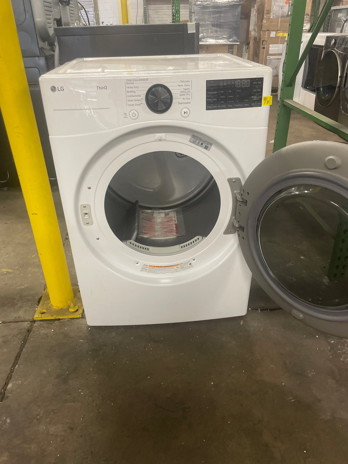 LG 7.4 cu. ft. Gas Dryer with TurboSteam and Built-In Intelligence