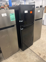 10.1 cu. ft. Top Freezer Refrigerator in Black