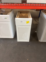 Courtland 15 in. W x 24 in. D x 34.5 in. H Assembled Shaker Base Kitchen Cabinet in Polar White