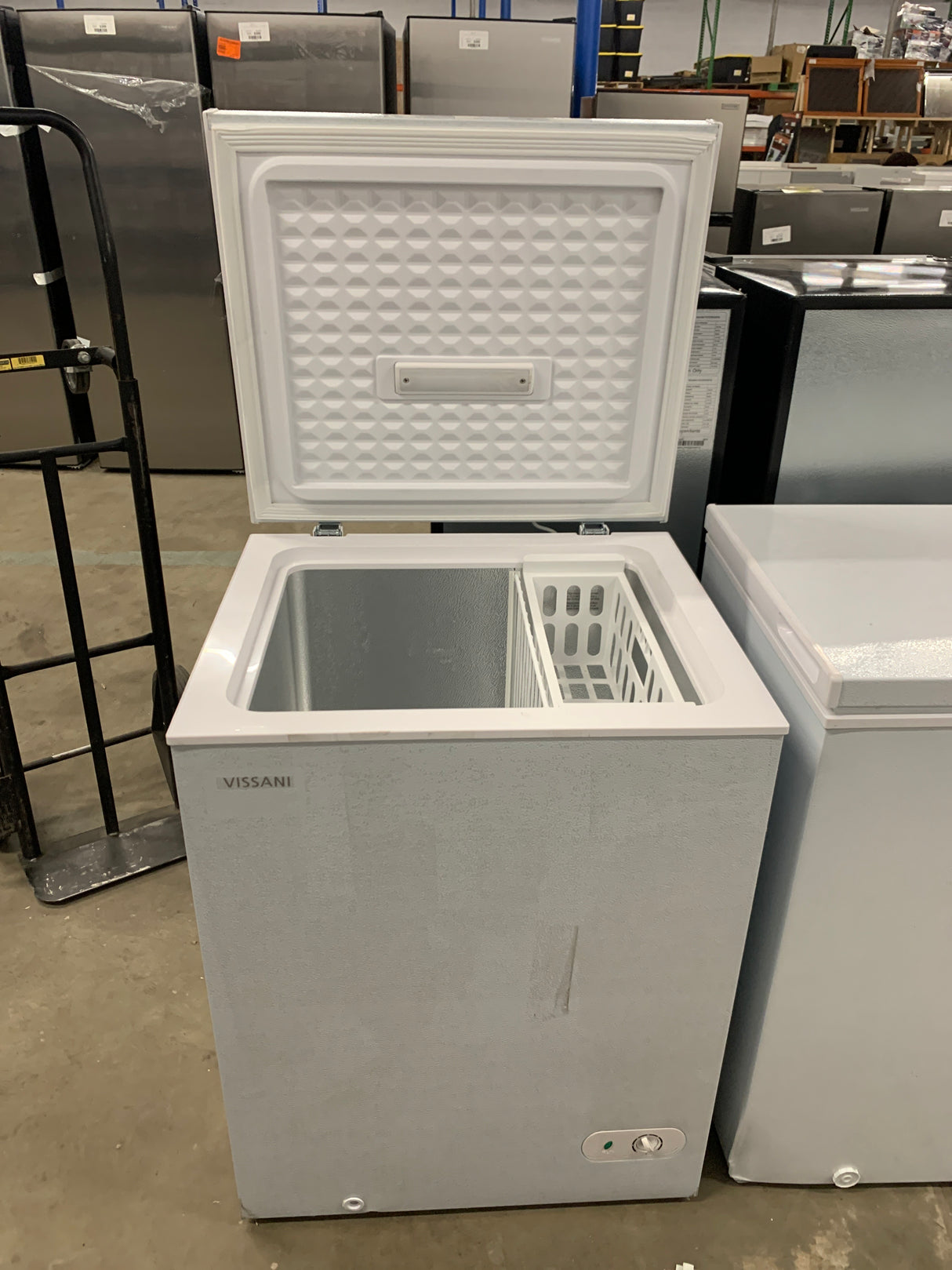 5.0 cu. ft. Manual Defrost Chest Freezer with LED Light in White Garage Ready