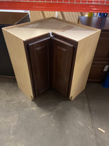 Hampton Assembled 28.5x34.5x16.5 in. Lazy Susan Corner Base Kitchen Cabinet in Cognac