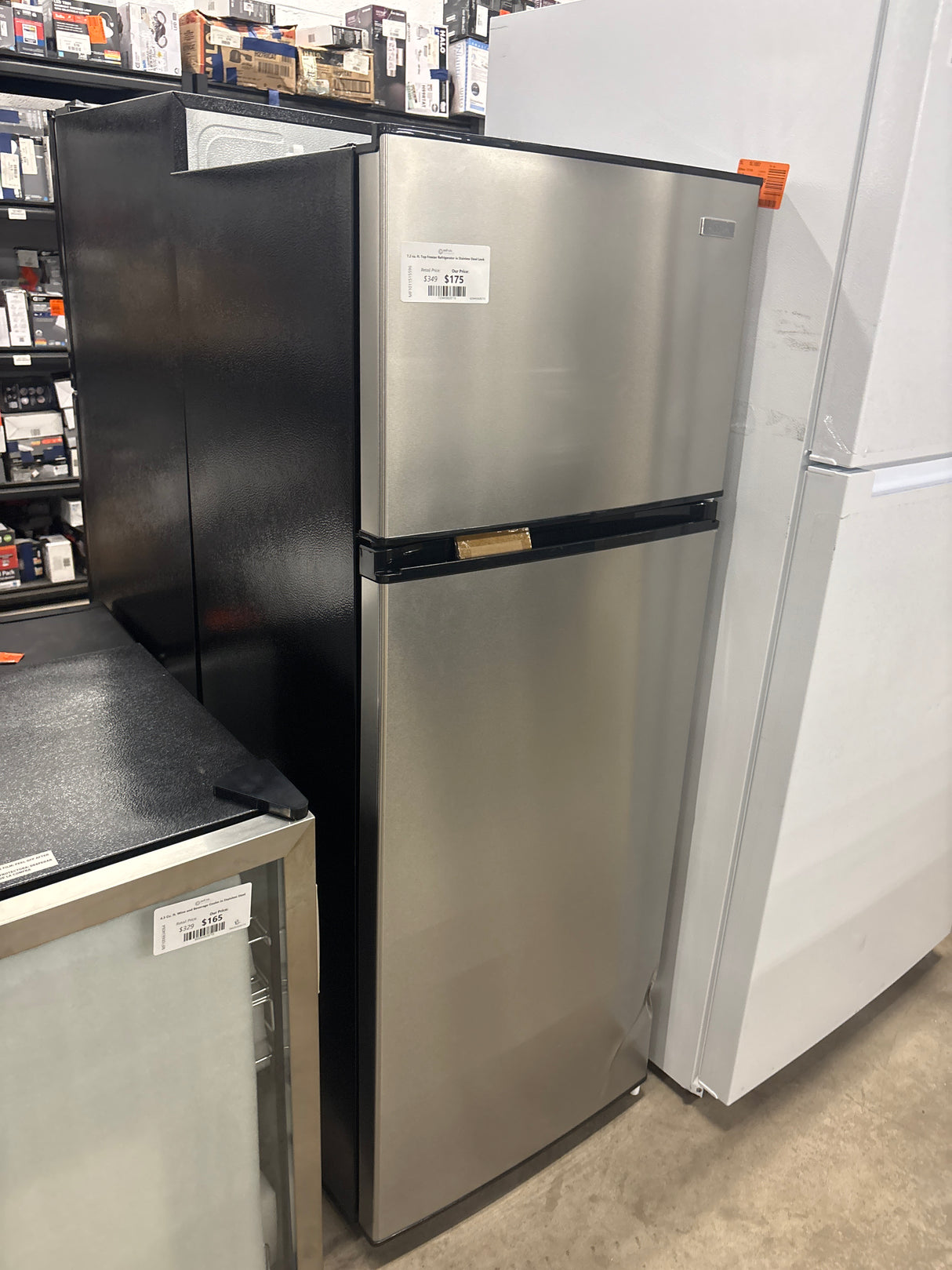 7.2 cu. ft. Top Freezer Refrigerator in Stainless Steel Look