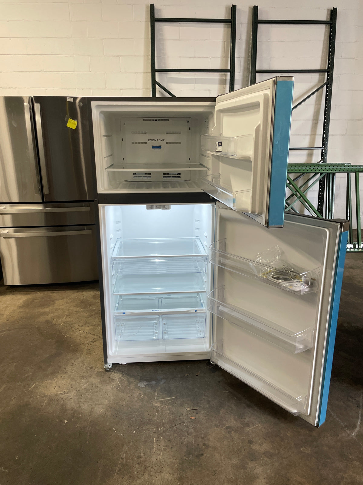 Frigidaire 20 cu. ft. Garage Ready Top Freezer Refrigerator