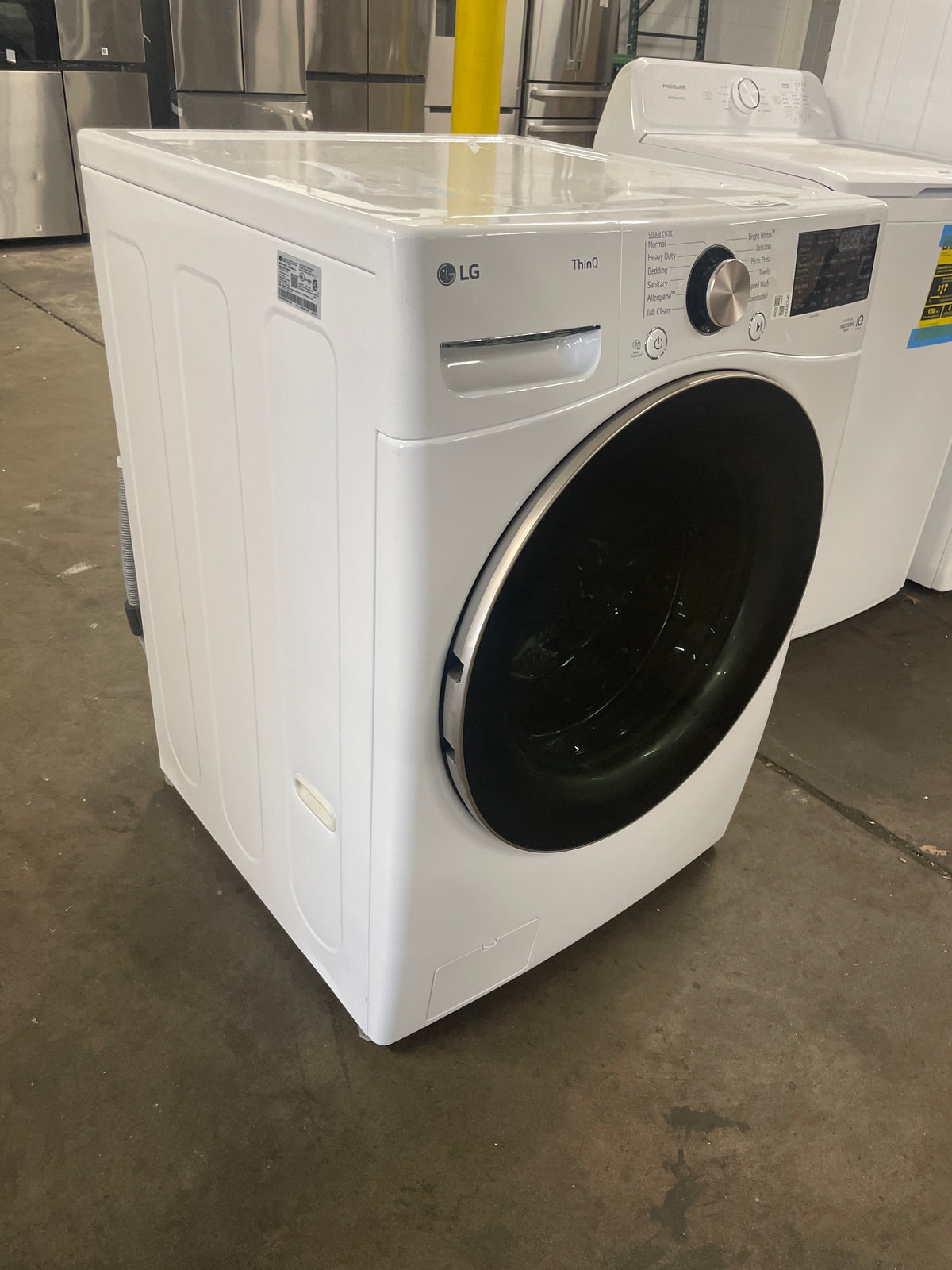 LG 4.5 cu. ft. Ultra Large Capacity Wi-Fi Enabled Front Load Washer with TurboWash 360° and Built-In Intelligence