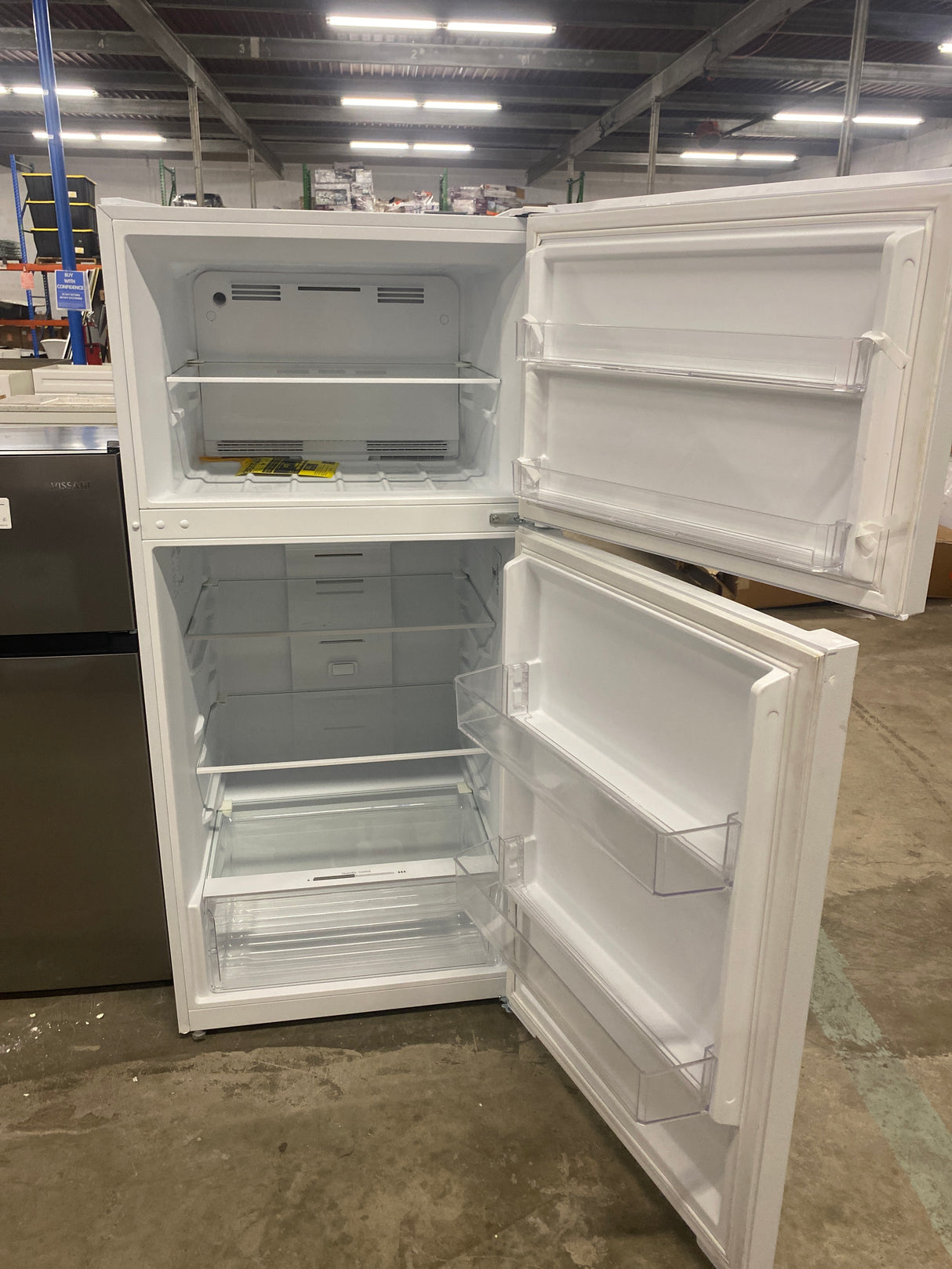 14.2 cu. ft. Top Freezer Refrigerator in White