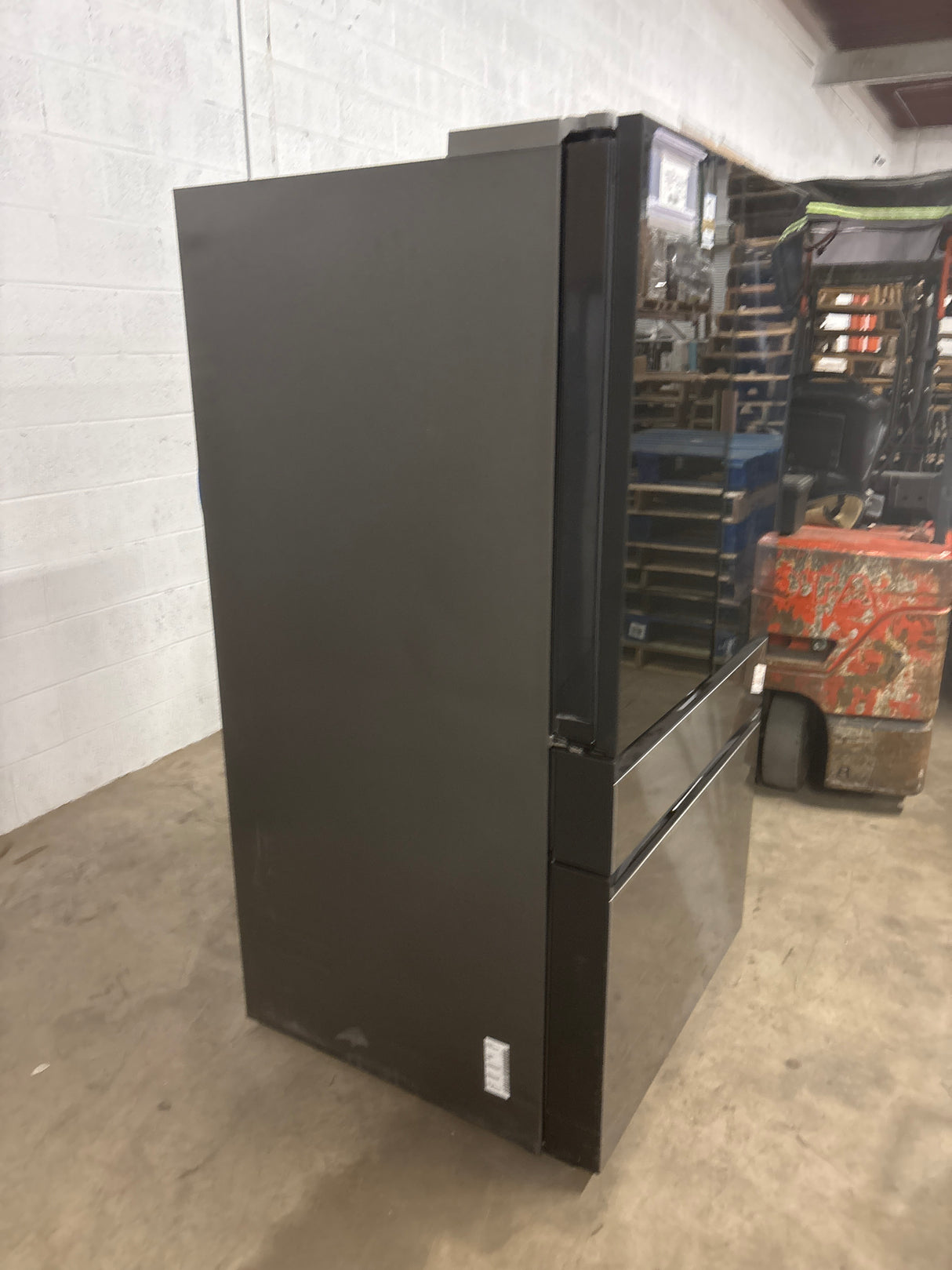 Bespoke 36in. 29cu.ft. Standard Depth Charcoal Glass/Stainless Steel 4-Door French Door Refrigerator w/AI Family Hubplus