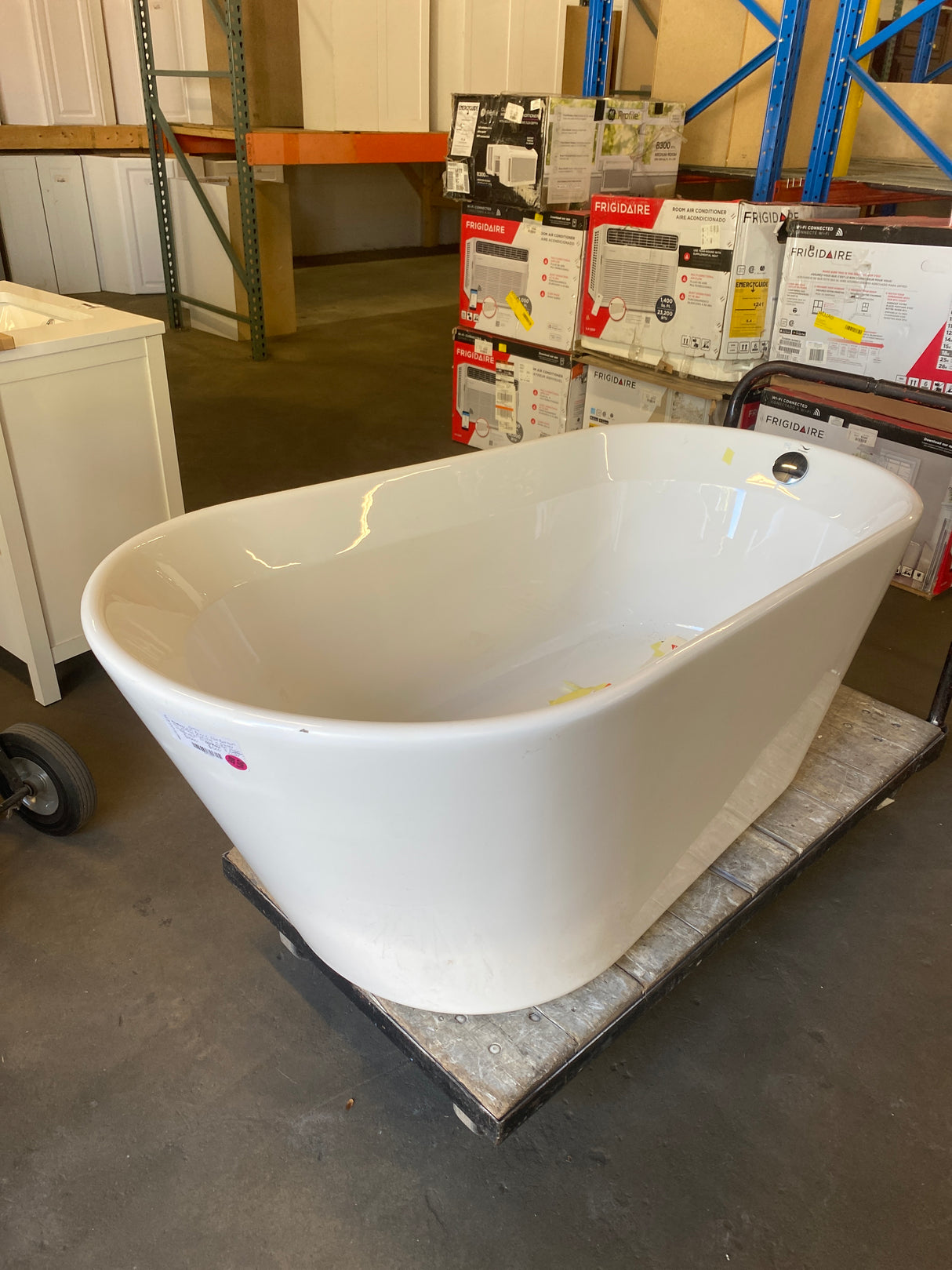 61 in. Acrylic Flatbottom Non-Whirlpool Bathtub in Glossy White with Brushed Nickel Drain and Overflow Cover