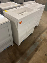 Everdean 31 in. W x 19 in. D x 34 in. H Single Sink Freestanding Bath Vanity in White with White Cultured Marble Top