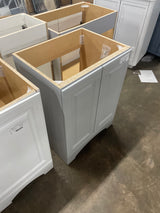 25 in. Single Sink Pearl Gray Bath Vanity with White Cultured Marble Top (Assembled)