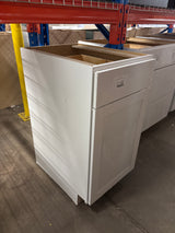 Westfield Feather White Shaker Stock Assembled Base Kitchen Cabinet (18 in. W x 23.75 in. D x 35 in. H)