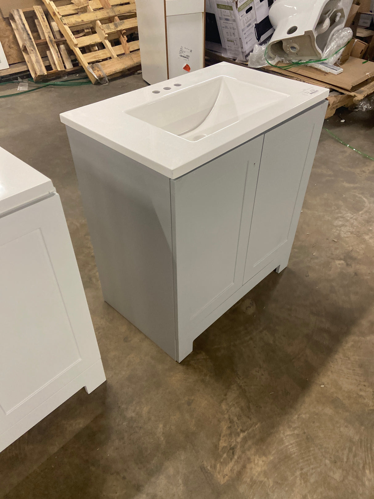 30 in. W x 19 in. D x 33 in. H Single Sink Freestanding Bath Vanity in Pearl Gray with White Cultured Marble Top