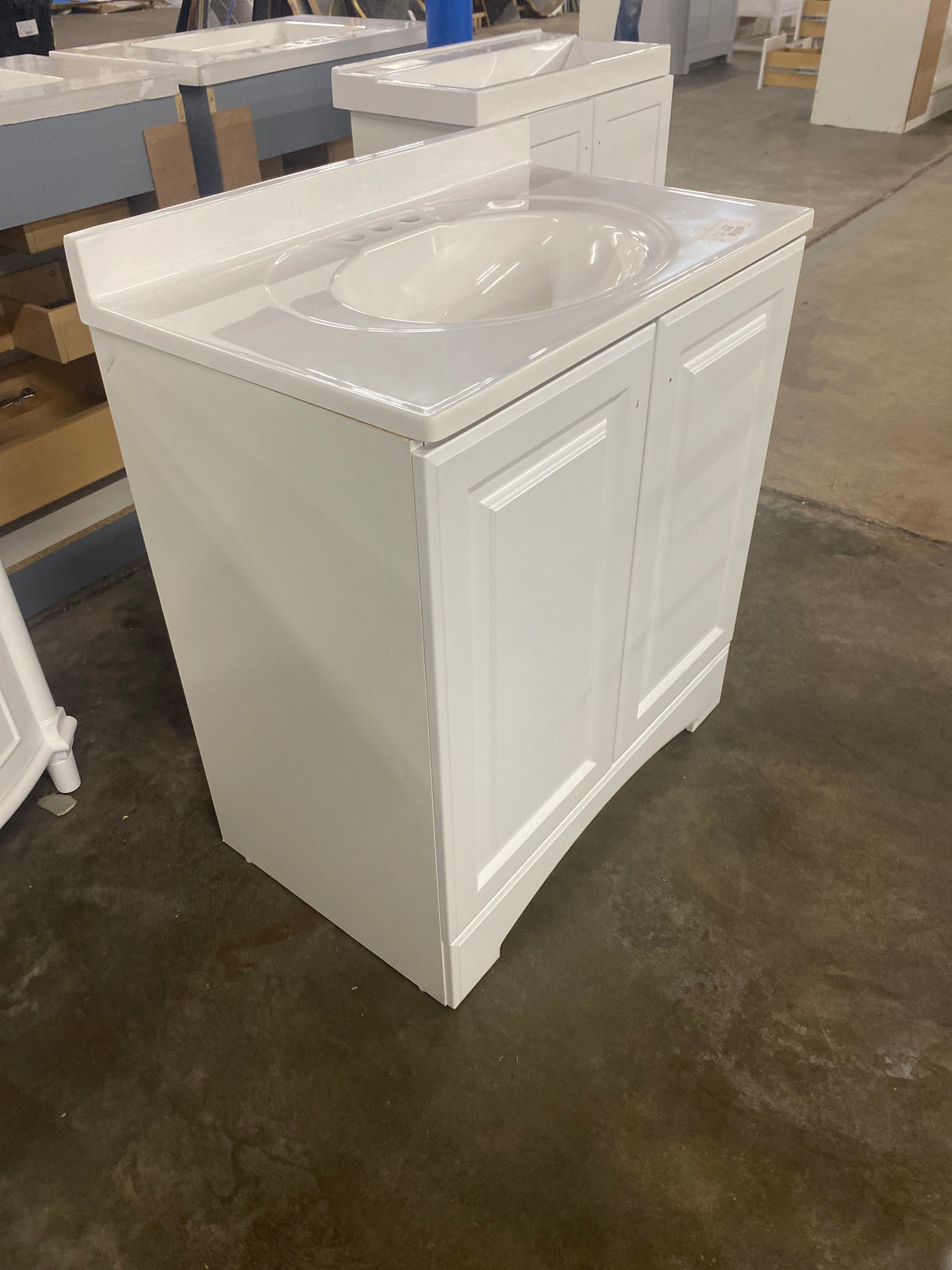 31 in. W x 19 in. D x 35 in. H Single Sink Freestanding Bath Vanity in White with White Cultured Marble Top