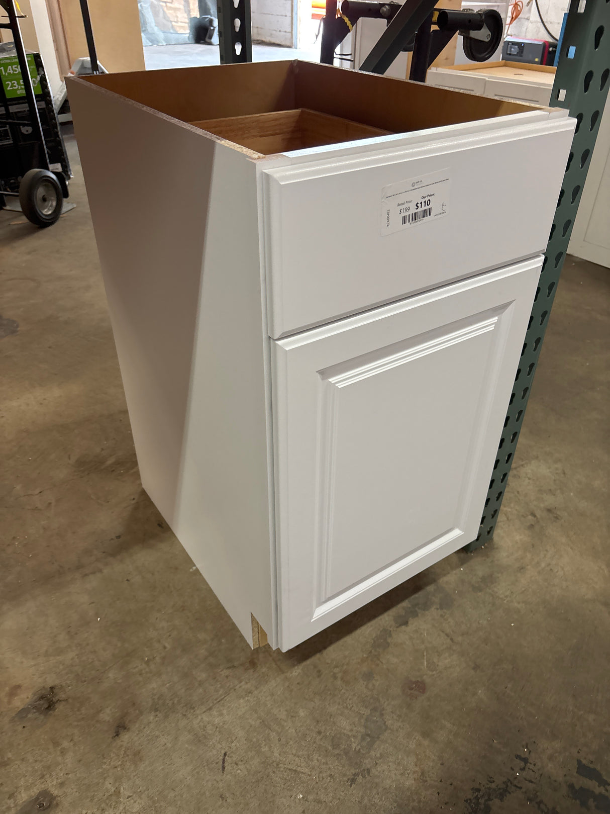 Hampton 18 in. W x 24 in. D x 34.5 in. H Assembled Base Kitchen Cabinet in Satin White with Drawer Glides