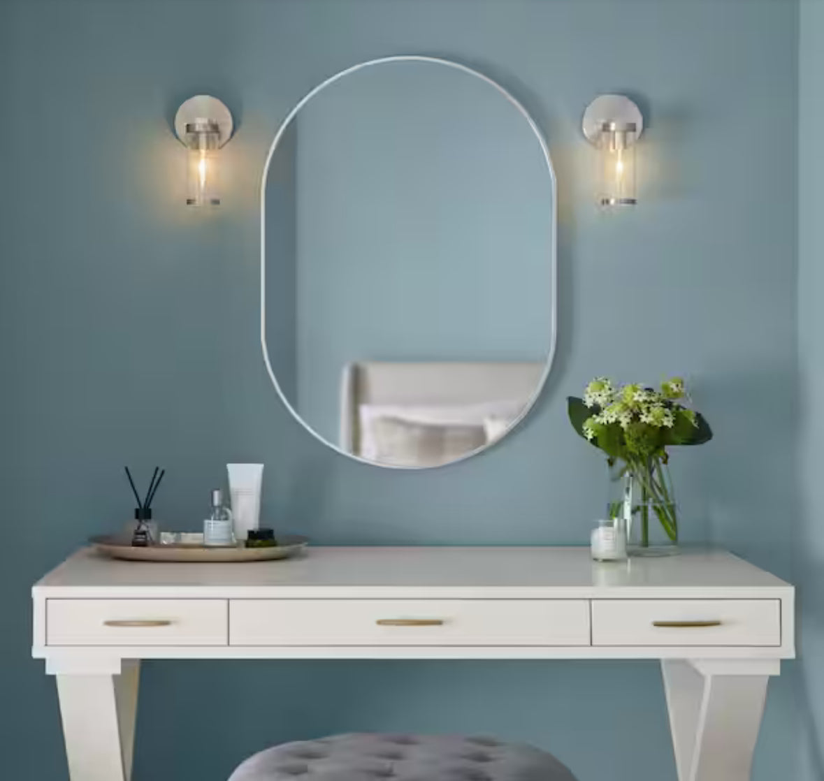Medium Modern Oval Silver Framed Mirror (22 in. W x 32 in. H)