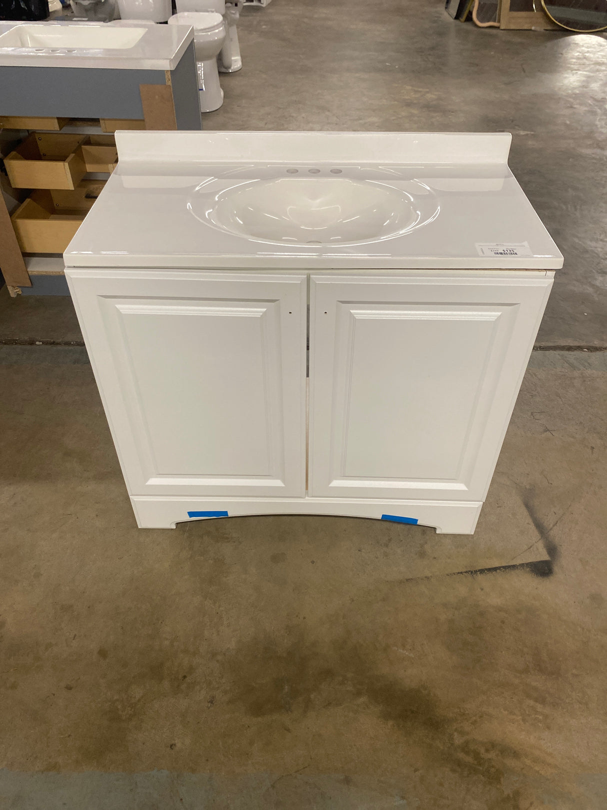Glacier Bay 37 in. W x 19 in. D x 35 in. H Single Sink Freestanding Bath Vanity in White with White Cultured Marble Top