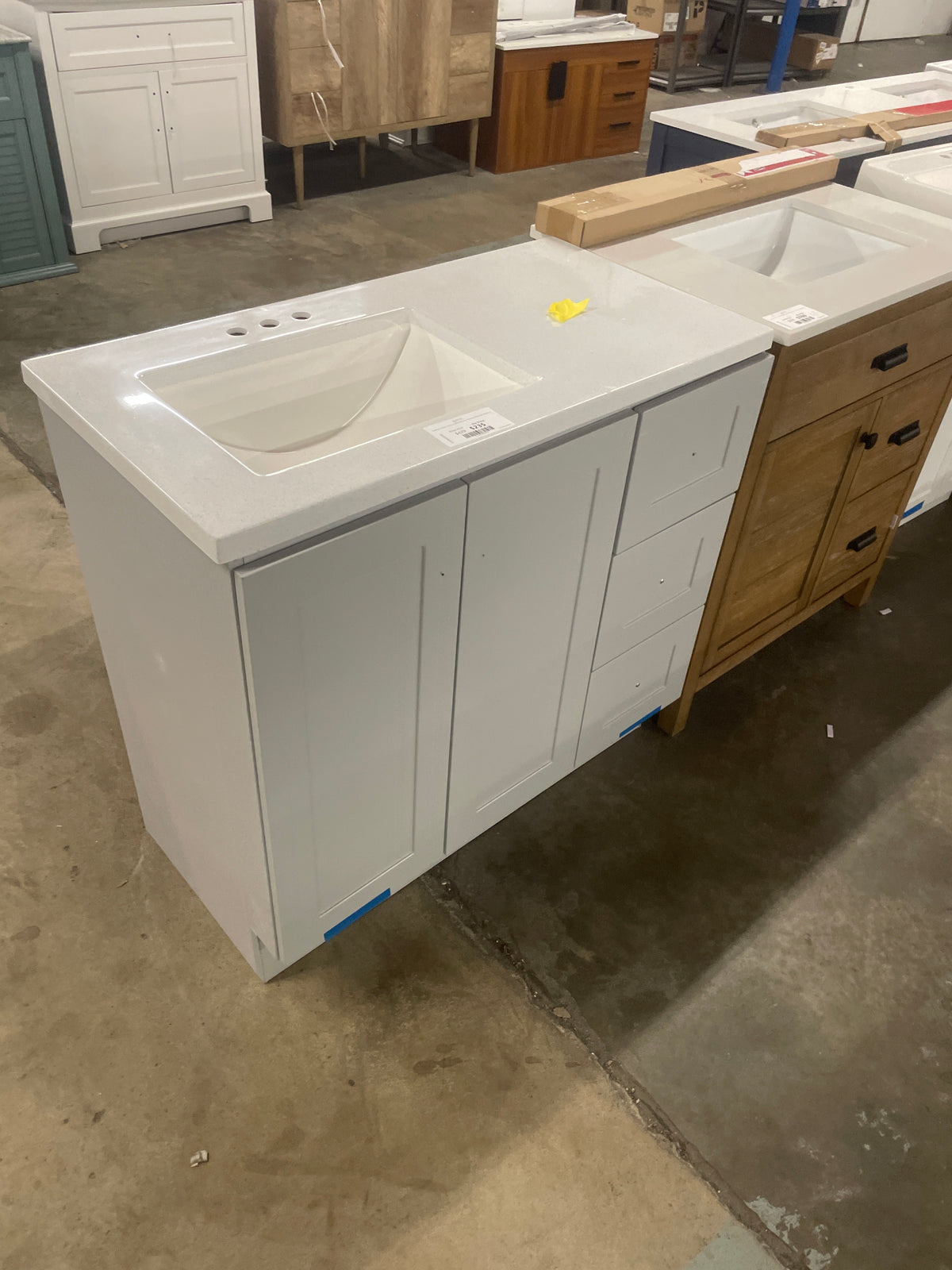 Bannister 37 in. W x 19 in. D x 35 in. H Single Sink Bath Vanity in Pearl Gray with White Cultured Marble Top