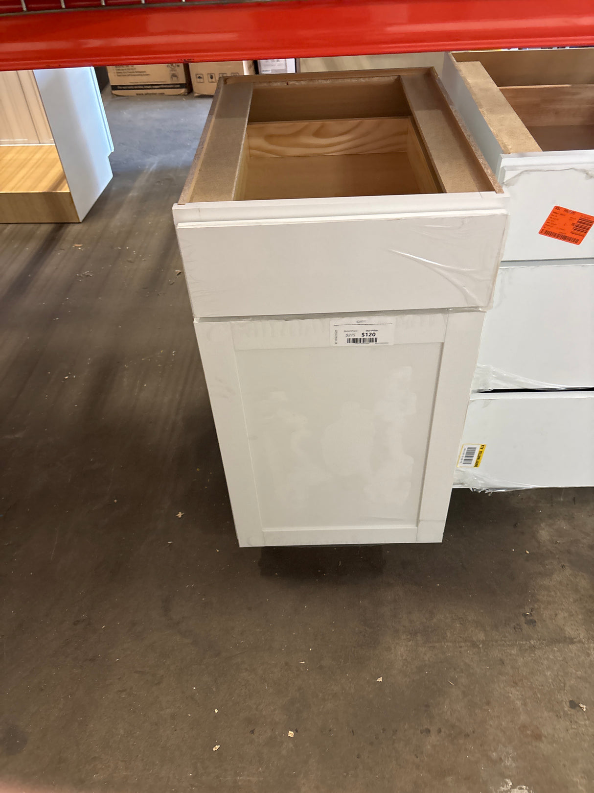 Westfield Feather White Shaker Stock Assembled Base Kitchen Cabinet (18 in. W x 23.75 in. D x 35 in. H)