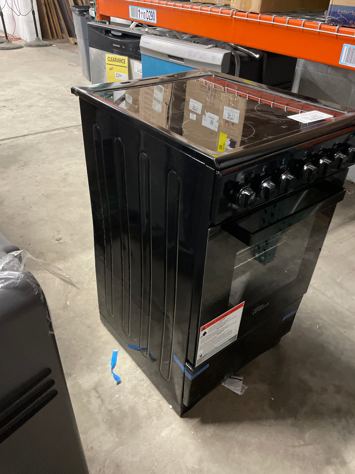 20-in Glass Top 4-Burners 1.87 cu. ft. Convection Oven Freestanding Electric Range (Black)
