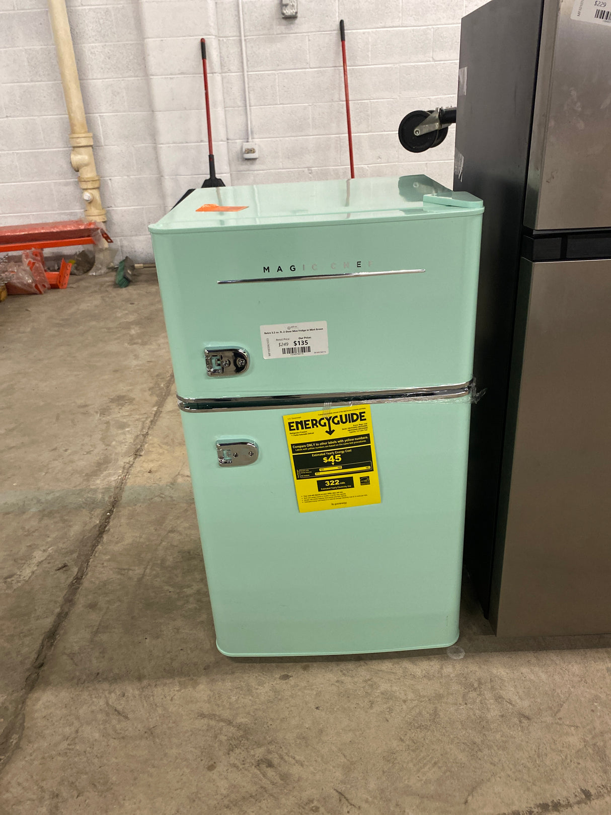 Retro 3.2 cu. ft. 2-Door Mini Fridge in Mint Green