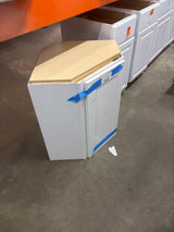 Arlington 24 in. W. x 12 in. D x 30 in. H Assembled Plywood Stocked Corner Diagonal Kitchen Cabinet in Vesper White