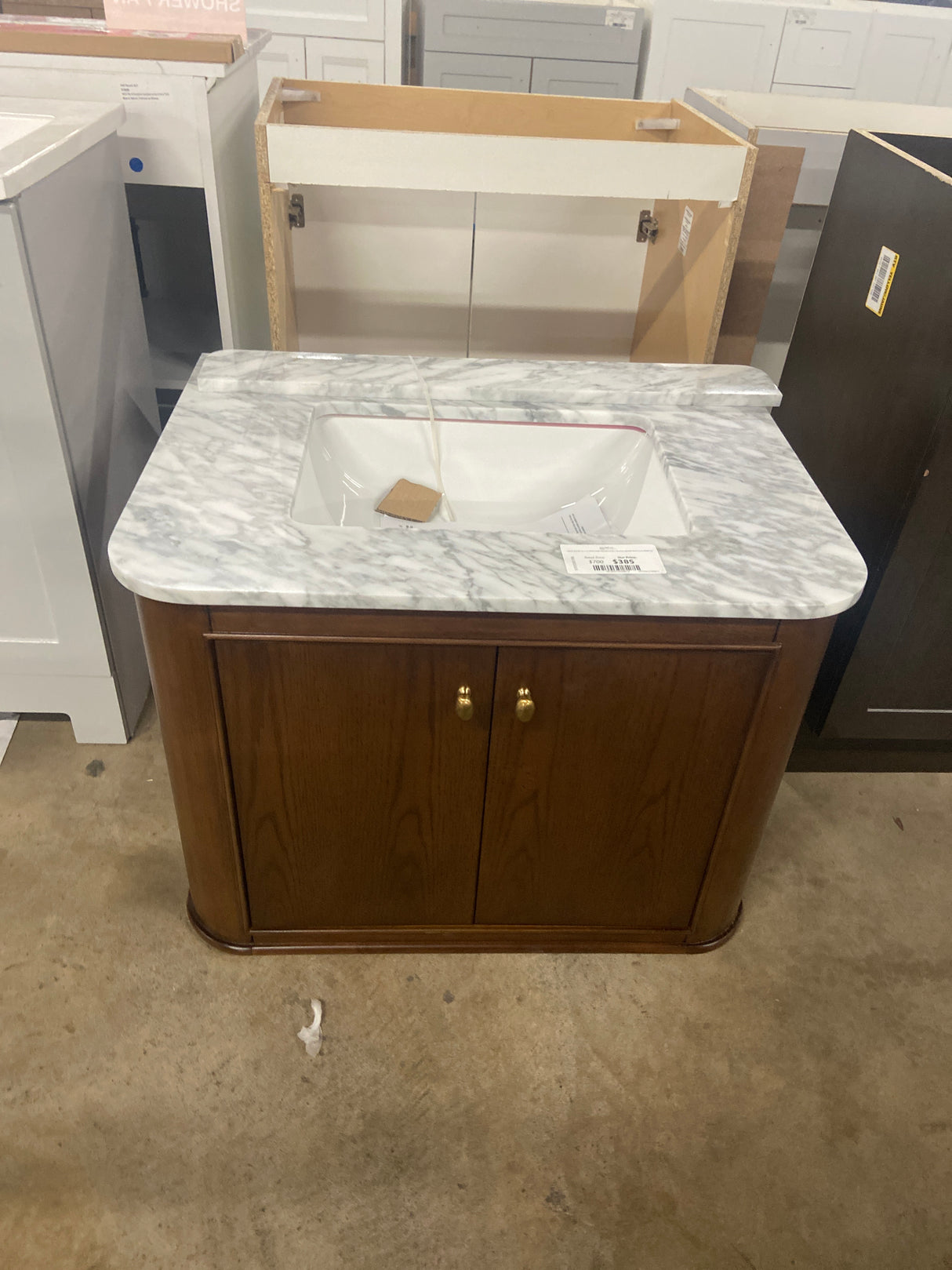 Collette 30 in W x 22 in D x 35 in H Single Sink Bath Vanity in Cinnamon Oak With White Carrara Marble Top
