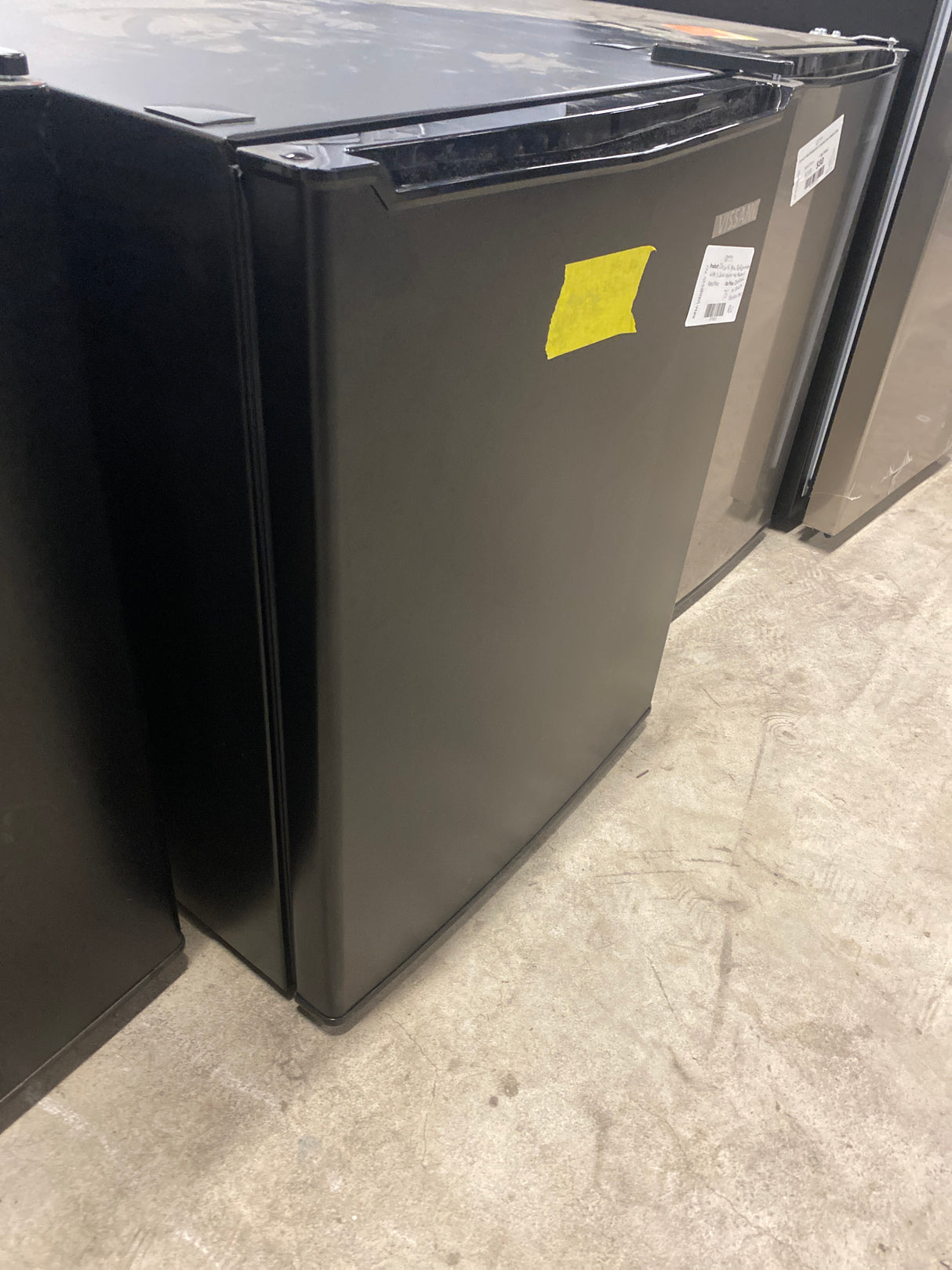 2.6 cu. ft. Mini Refrigerator with 3-Glass Shelves and Manual Defrost in Black, ENERGY STAR