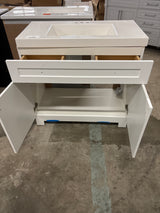 Everdean 37 in. W x 19 in. D x 34 in. H Single Sink Freestanding Bath Vanity in White with White Cultured Marble Top