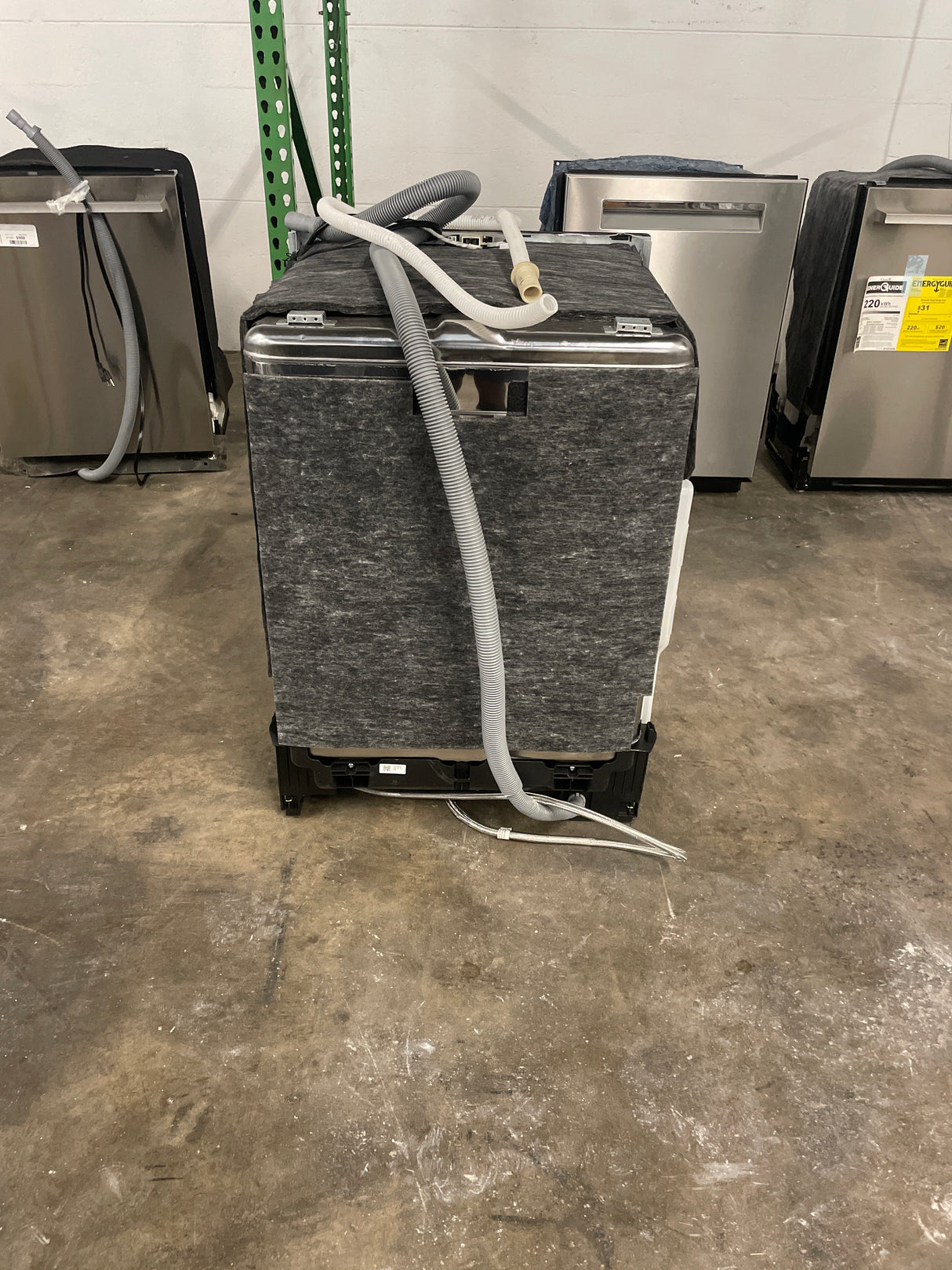 LG Front Control Dishwasher with NeveRust Stainless Steel Tub and Dynamic Dry