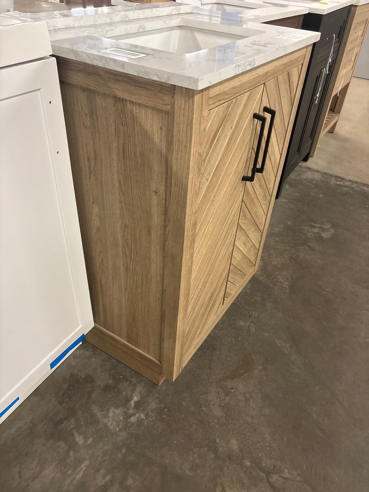 Huckleberry 30 in. Single Sink Weathered Tan Bath Vanity with White Engineered Marble Top (Assembled)