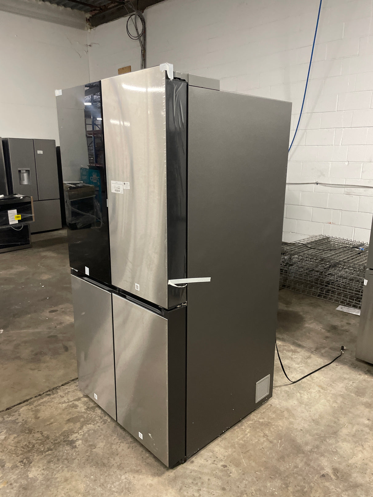 Samsung 29 cu. ft. Bespoke 4-Door Flex Refrigerator with Beverage Center