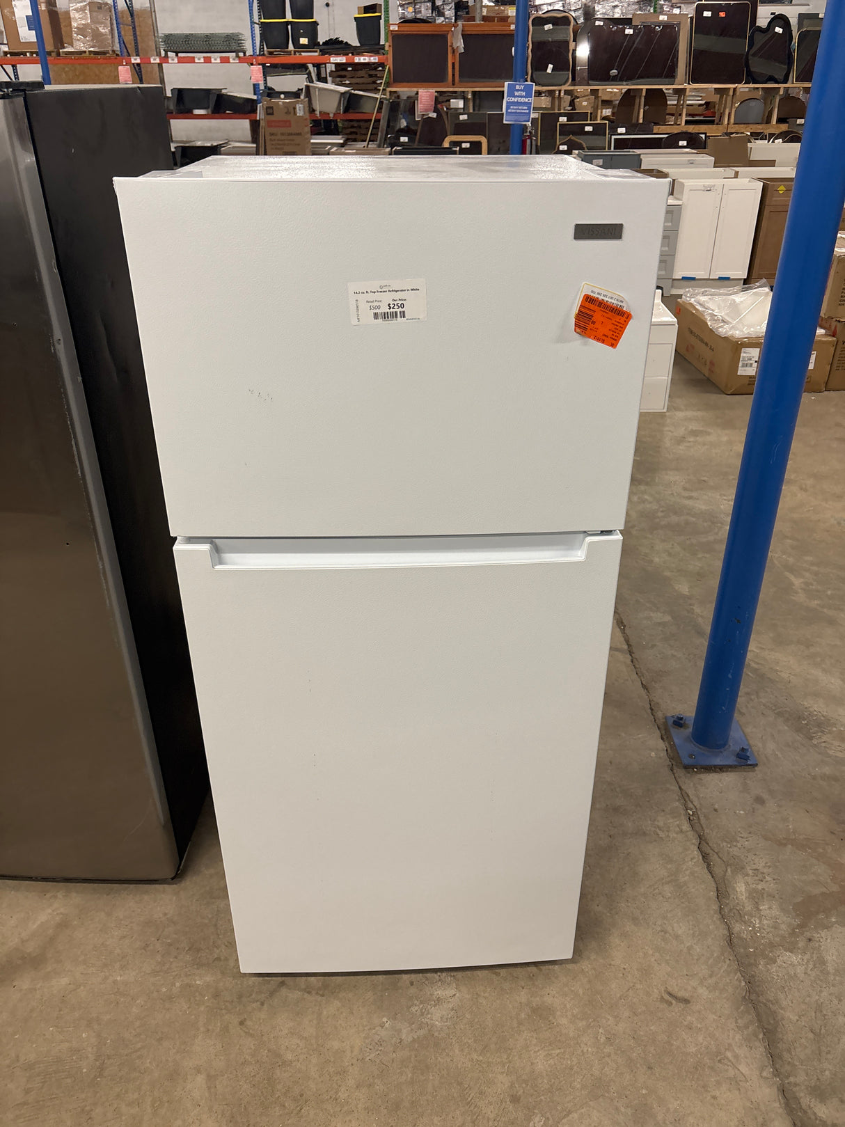 14.2 cu. ft. Top Freezer Refrigerator in White