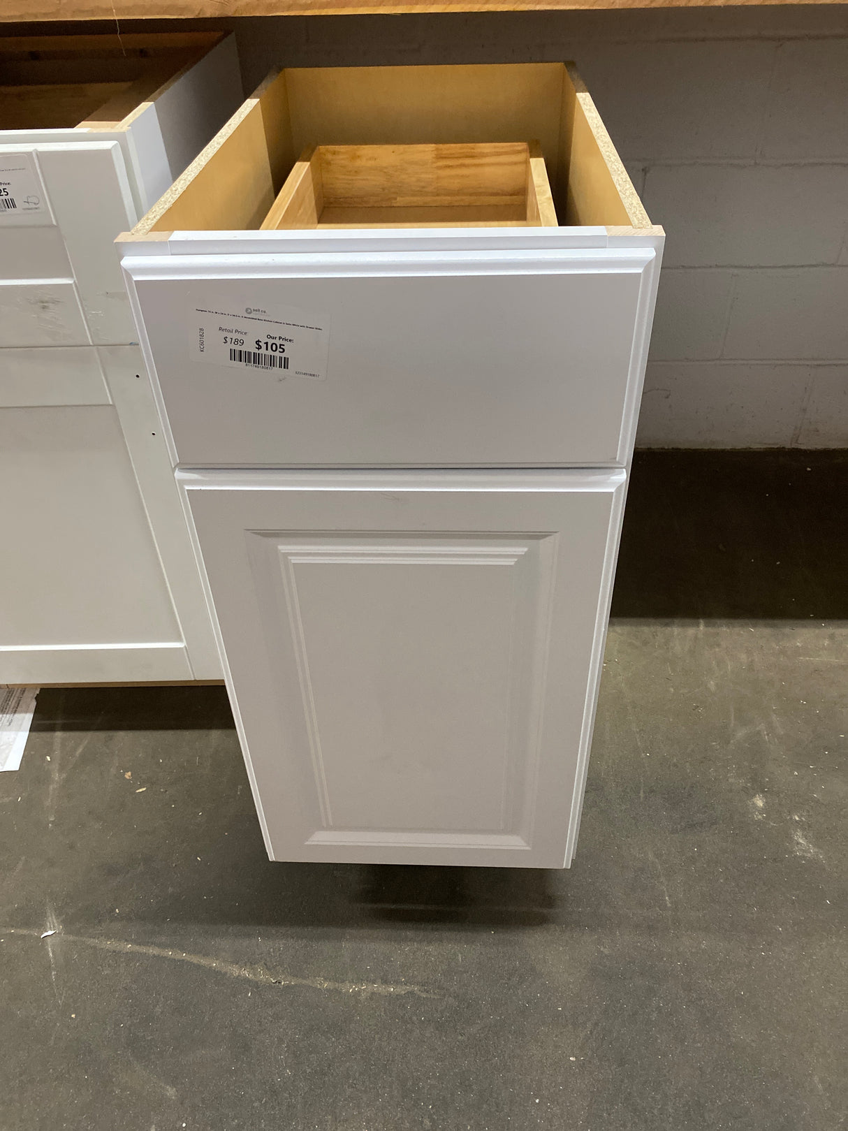 Hampton 15 in. W x 24 in. D x 34.5 in. H Assembled Base Kitchen Cabinet in Satin White with Drawer Glides
