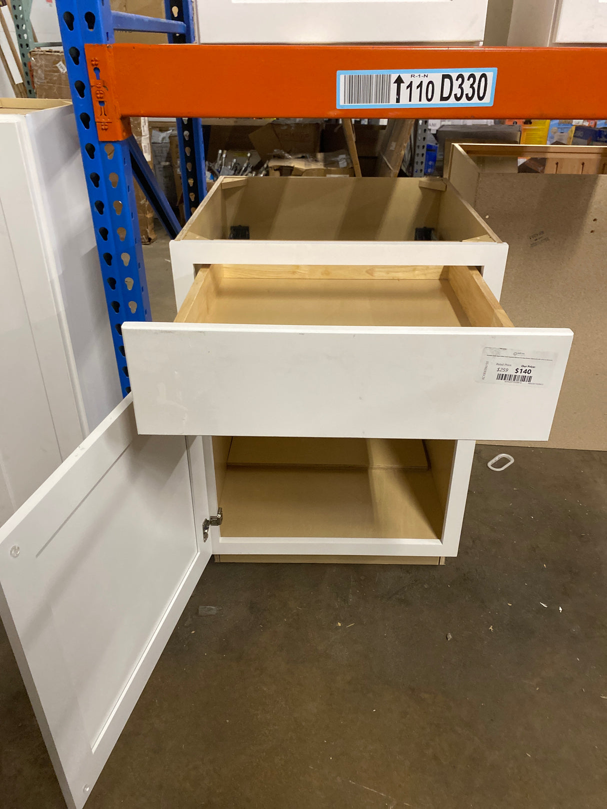Avondale Shaker Alpine White Quick Assemble Plywood 24 in Base Kitchen Cabinet (24 in W x 24 in D x 34.5 in H)
