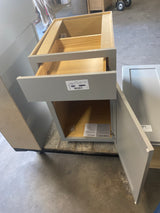 Westfield Dusk Gray Shaker Stock Assembled Base Kitchen Cabinet (18 in. W x 23.75 in. D x 35 in.)