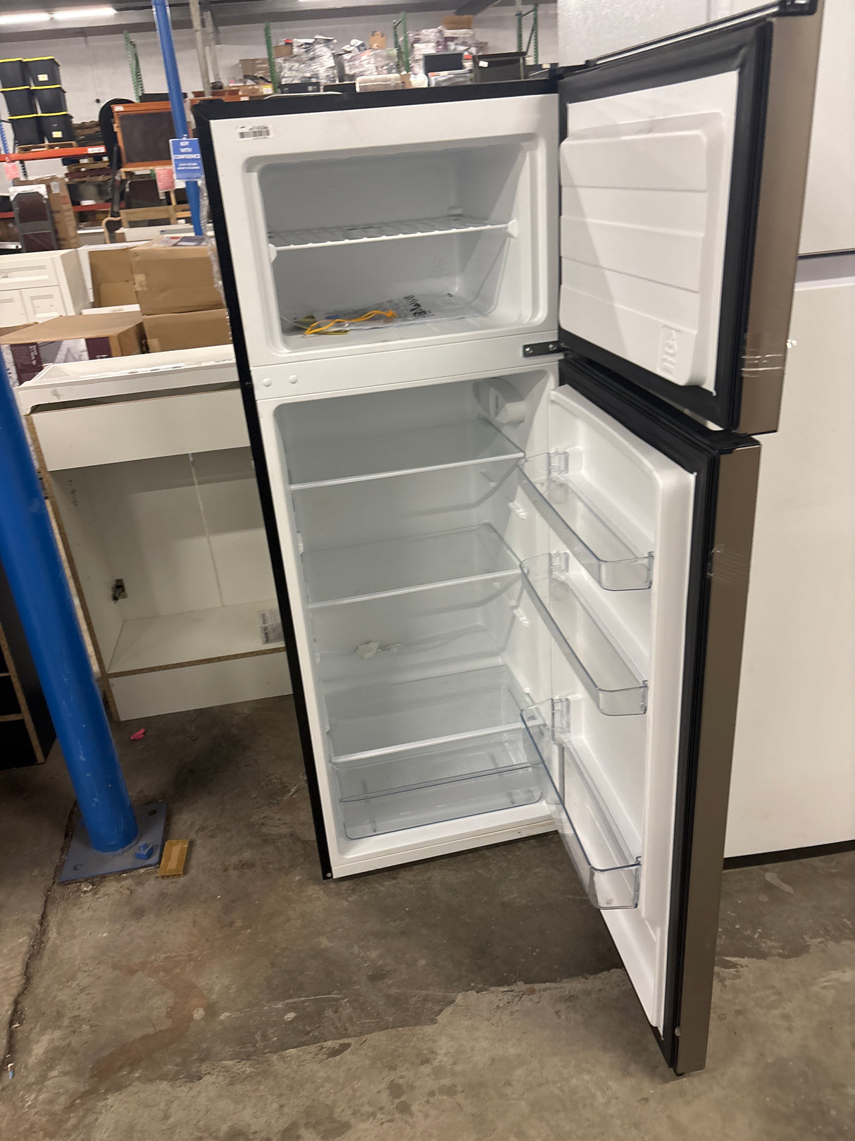 7.2 cu. ft. Top Freezer Refrigerator in Stainless Steel Look