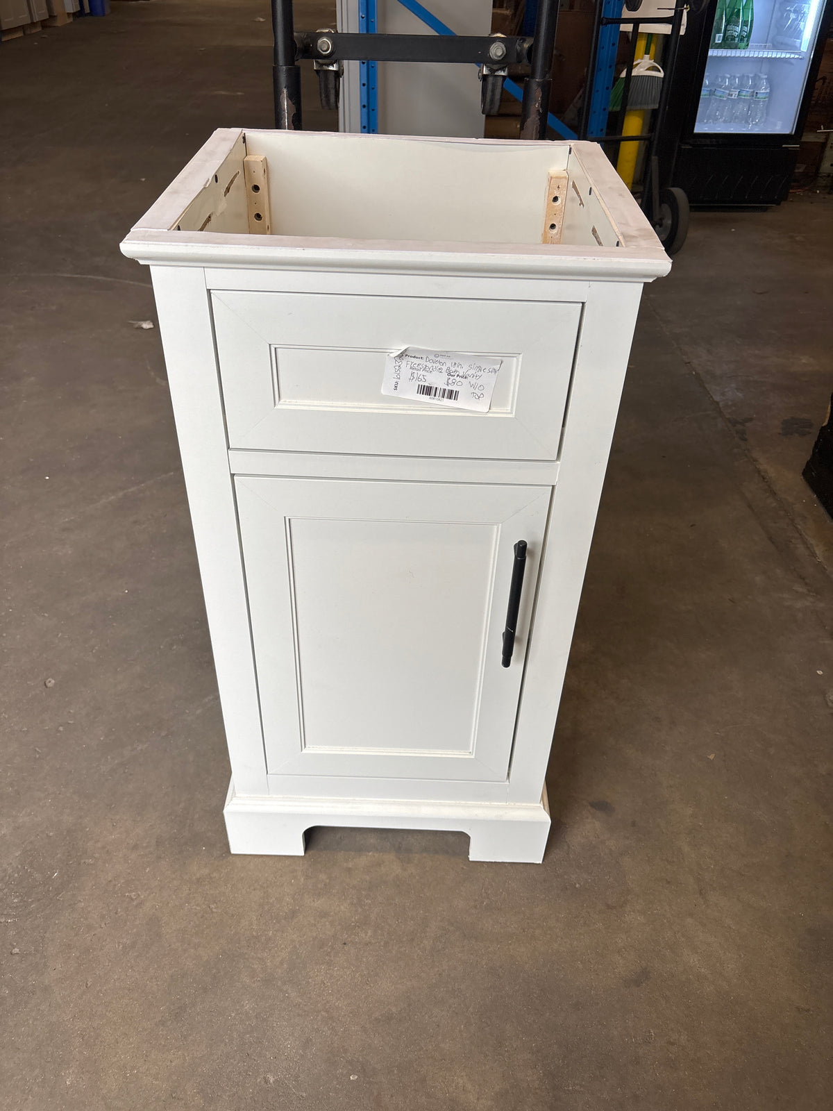Doveton 18 in. Single Sink Compact Freestanding Bath Vanity in White with White Ceramic Top (Assembled)