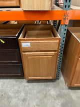 Hampton 21 in. W x 24 in. D x 34.5 in. H Assembled Base Cabinet in Medium Oak