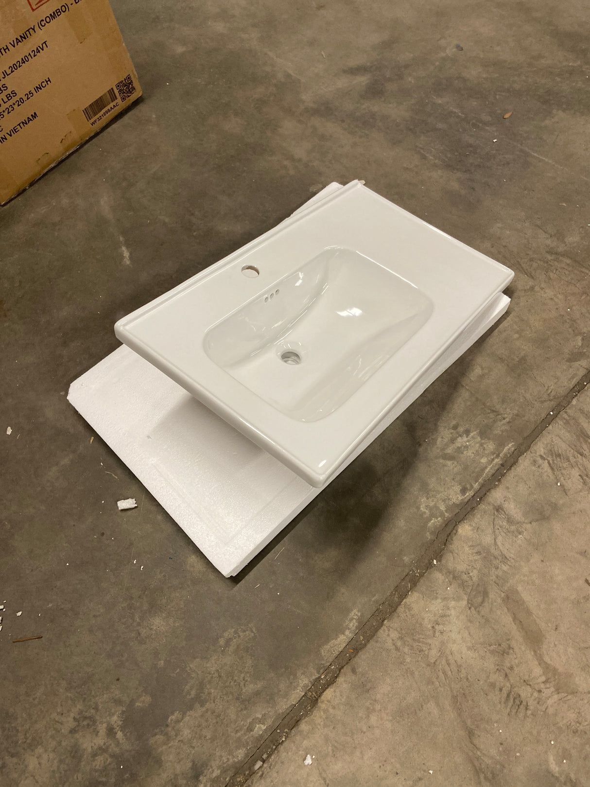 32 in. W x 18 in. D White Ceramic Vanity Top in White