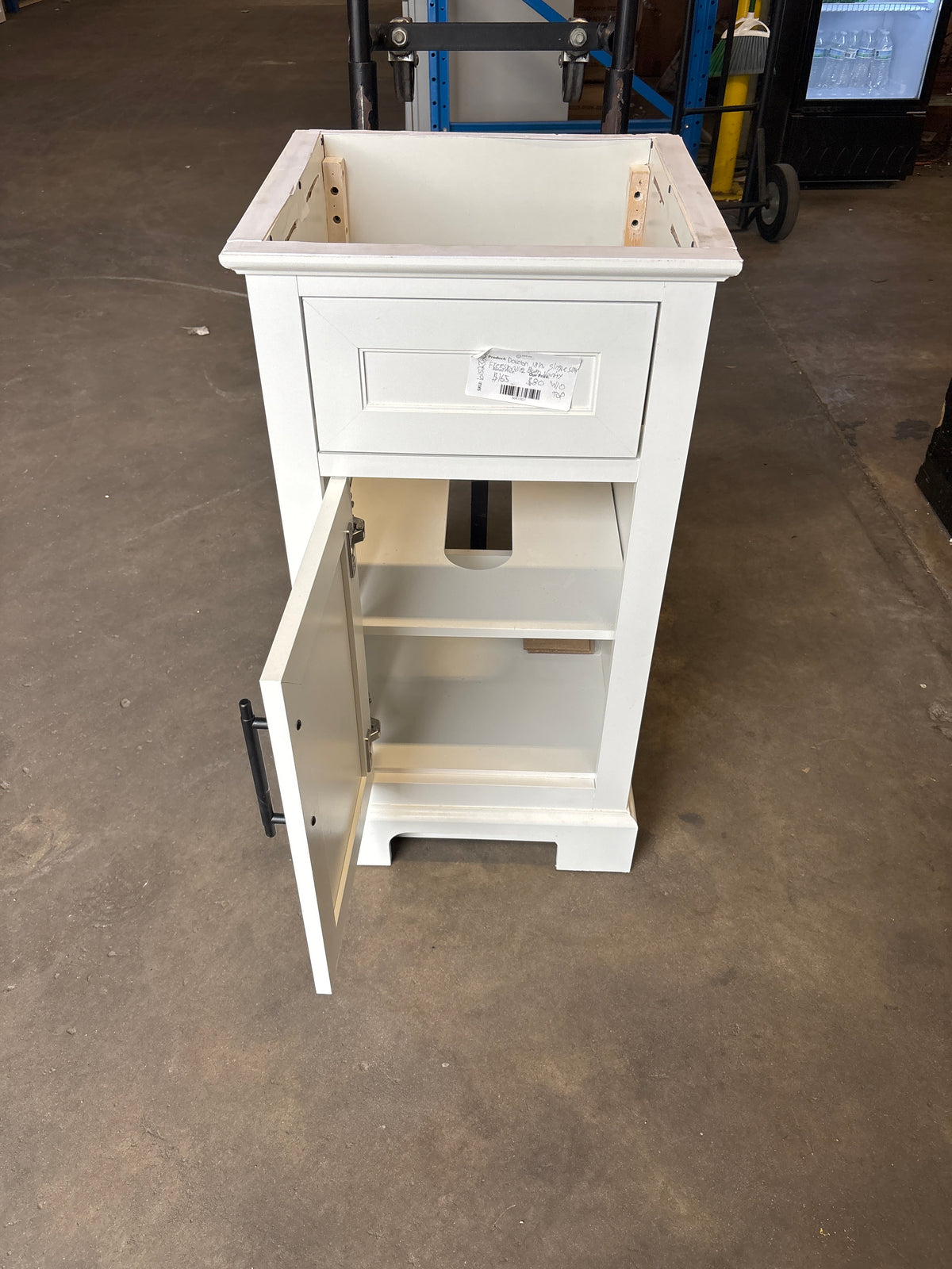Doveton 18 in. Single Sink Compact Freestanding Bath Vanity in White with White Ceramic Top (Assembled)