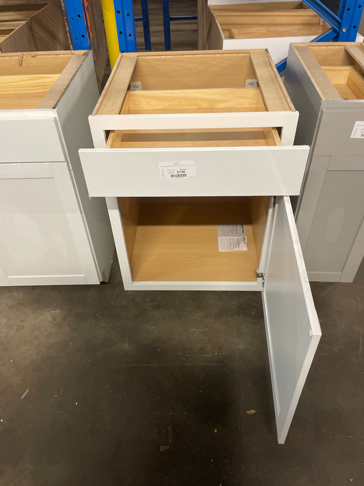 Westfield Feather White Shaker Stock Assembled Base Kitchen Cabinet (24 in. W x 23.75 in. D x 35 in. H)